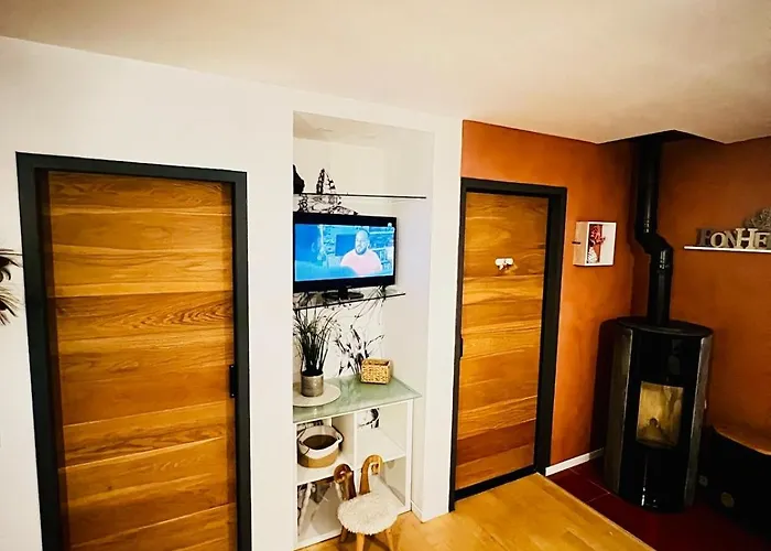 Rooftop Panoramique Avec Vue Sur Les Pyrenees * 波城