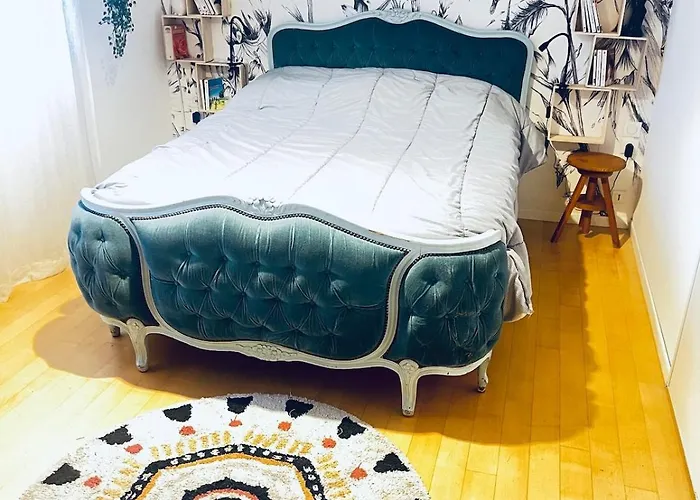 Rooftop Panoramique Avec Vue Sur Les Pyrenees 波城