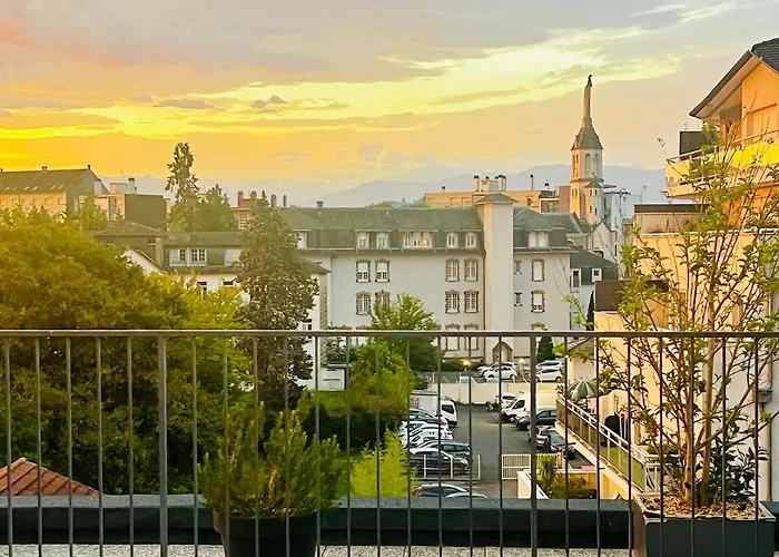 Rooftop Panoramique Avec Vue Sur Les Pyrenees * 포